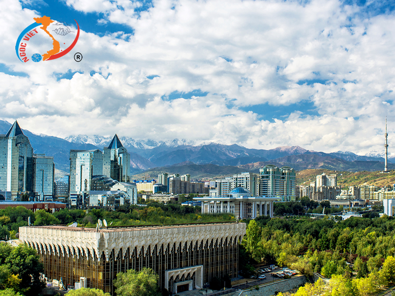 Ngỡ ngàng vẻ đẹp kỳ diệu của mùa xuân Kazakhstan Ngỡ ngàng vẻ đẹp kỳ diệu của mùa xuân Kazakhstan