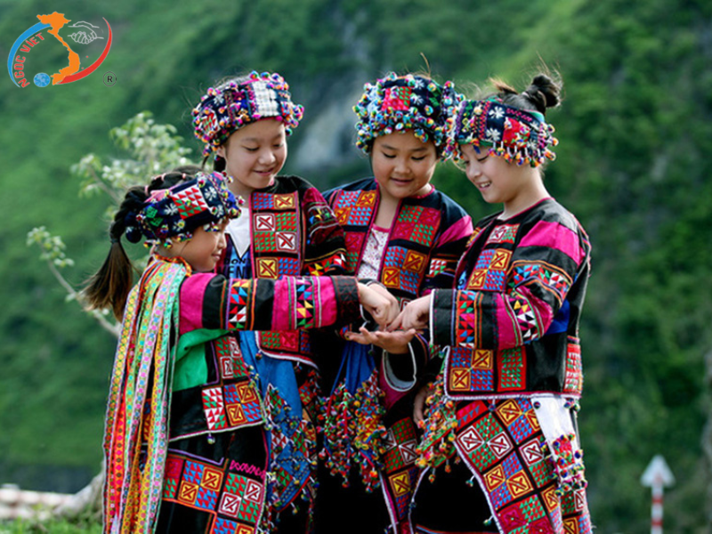 TOUR HÀ GIANG - ĐỒNG VĂN - CAO BẰNG - THÁC BẢN GIỐC - HỒ BA BỂ