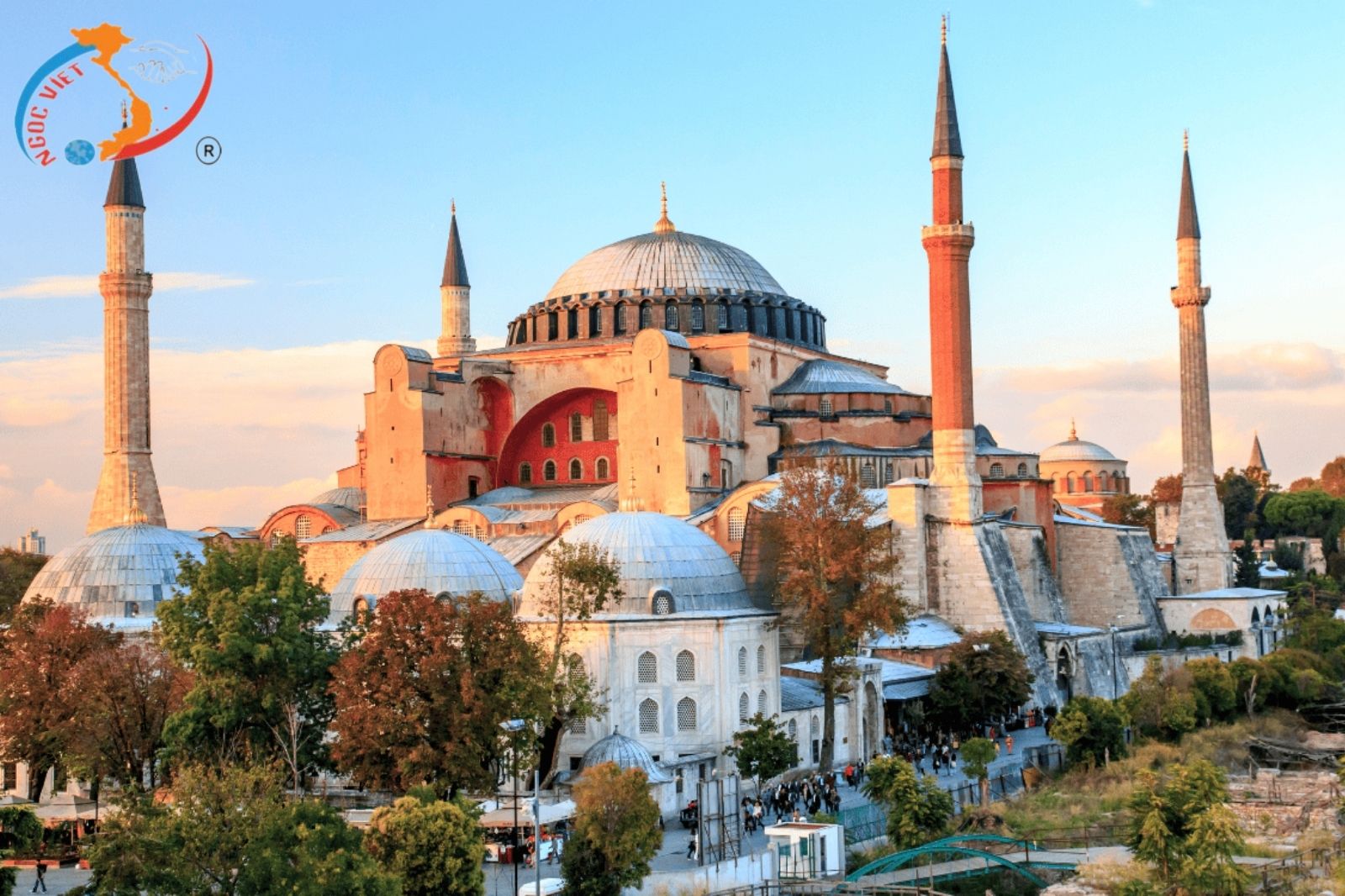 TOUR THỔ NHĨ KỲ- NGÃ TƯ CỦA NỀN VĂN MINH